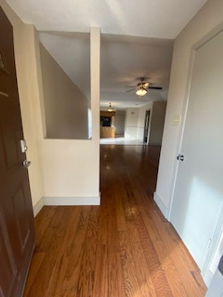 8900 Marilyn Dr - Photo 2 of 17