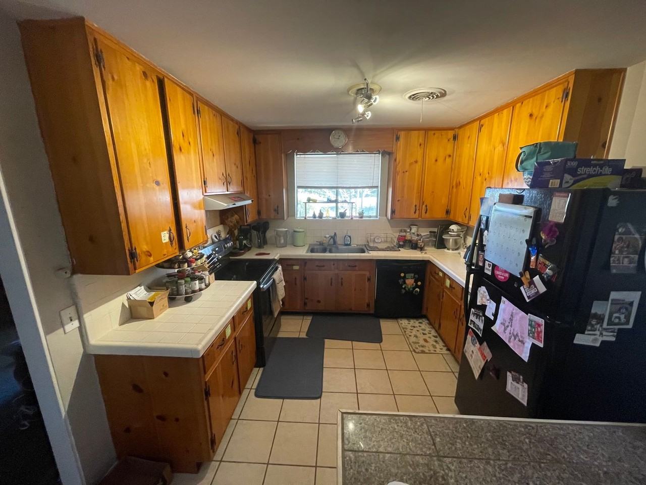 1116 Pinecrest Dr - Photo 3 of 9