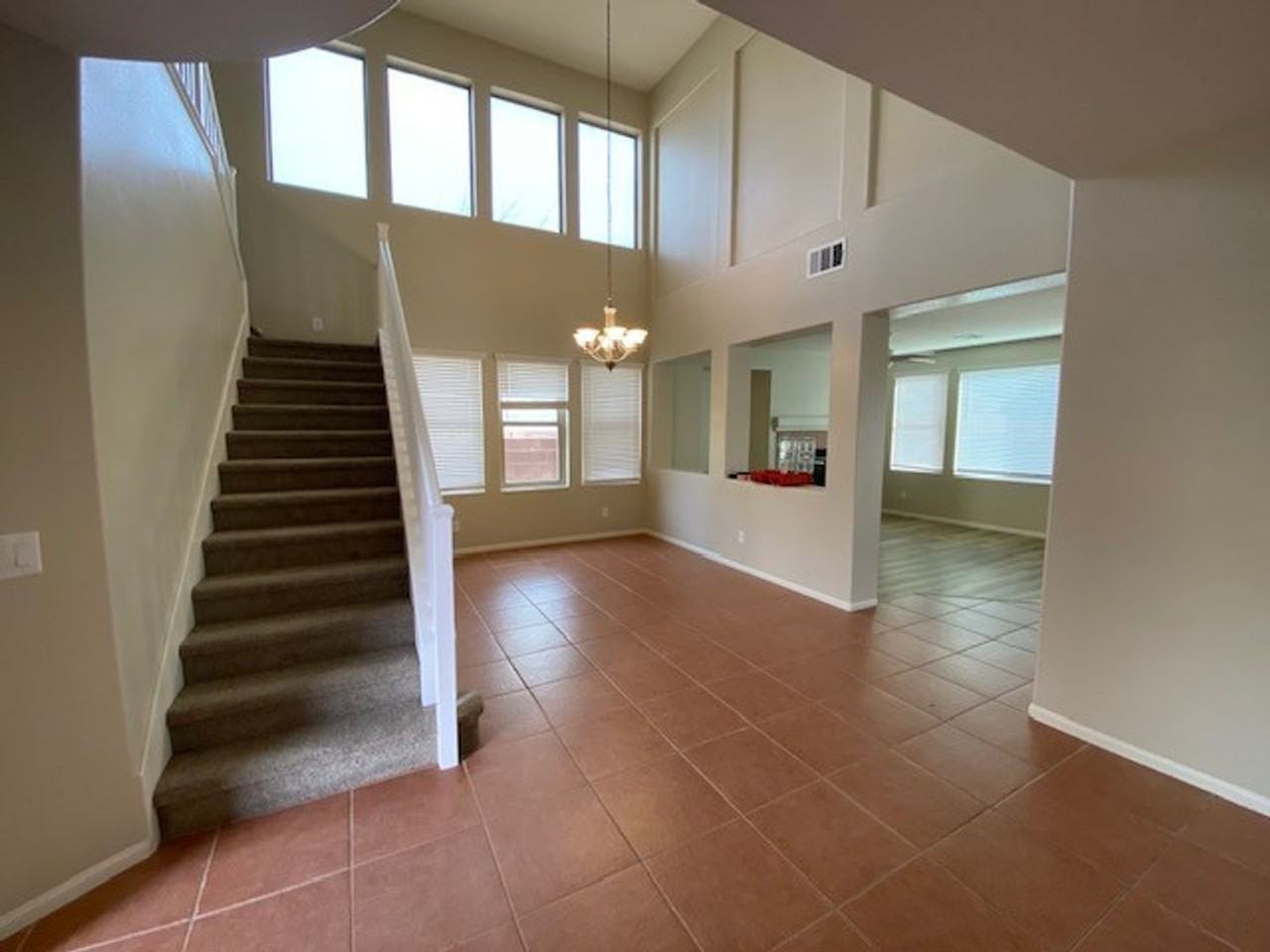 10509 Foggy Glen Ave - Photo 3 of 16