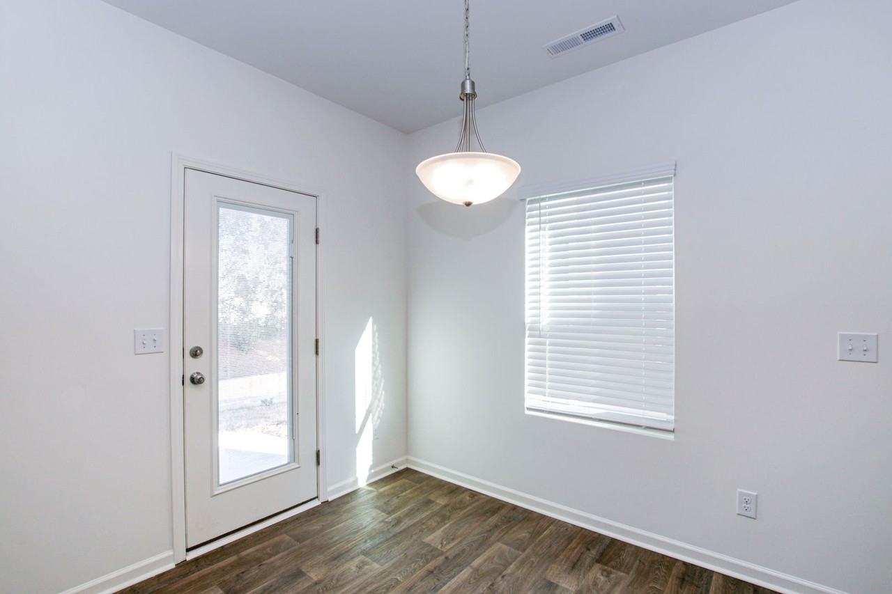 14150 Clayborn St - Photo 6 of 21