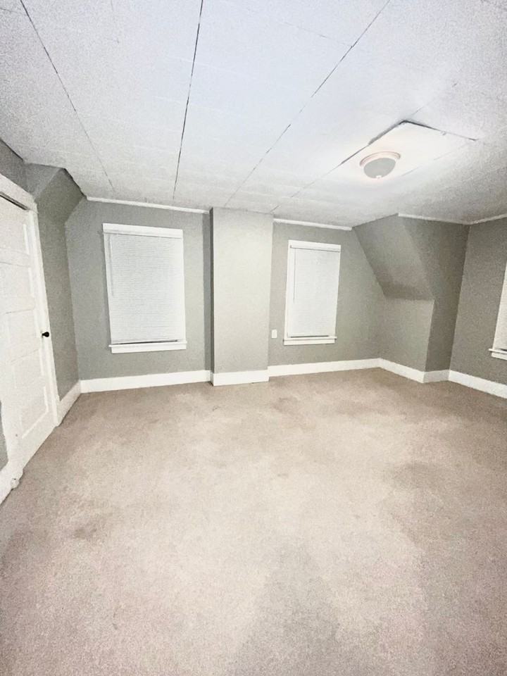 2577 Ida St - Photo 6 of 16