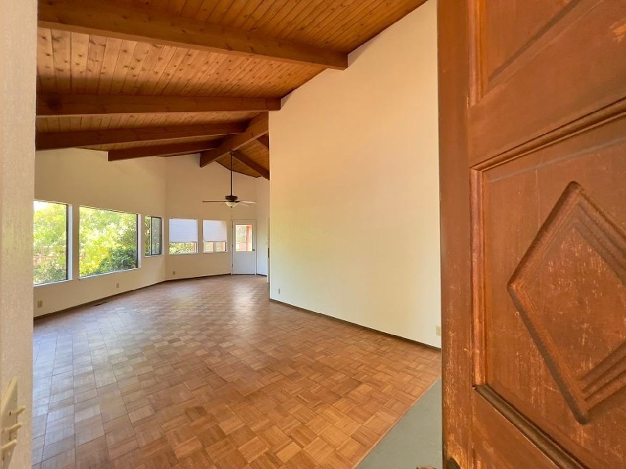 1718 Michael Way - Photo 4 of 29