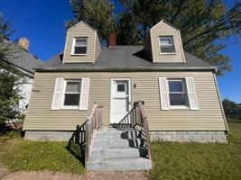 featured image of 1705 7th St