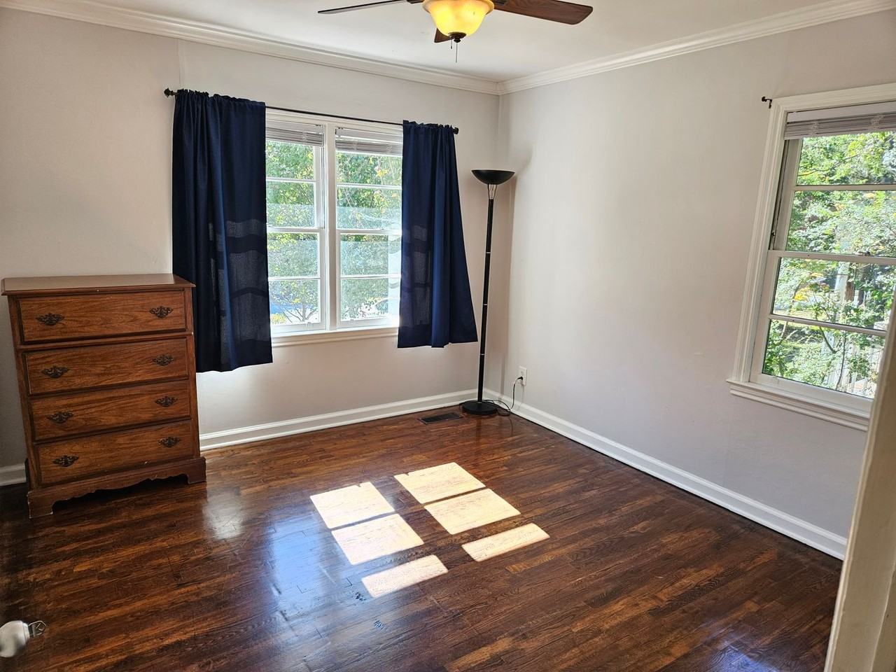 173 Nancy Dr Se - Photo 5 of 13