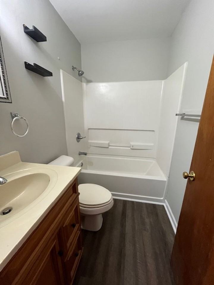 3688 Crosby Dr #A - Photo 3 of 10