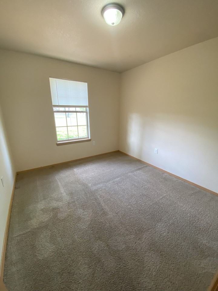 302-316 Dawson - Photo 5 of 6