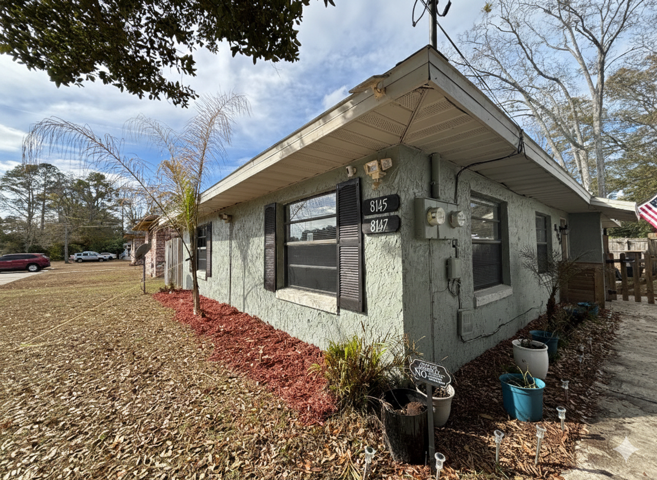 8145 Cheryl Ann Ln - Photo 3 of 20