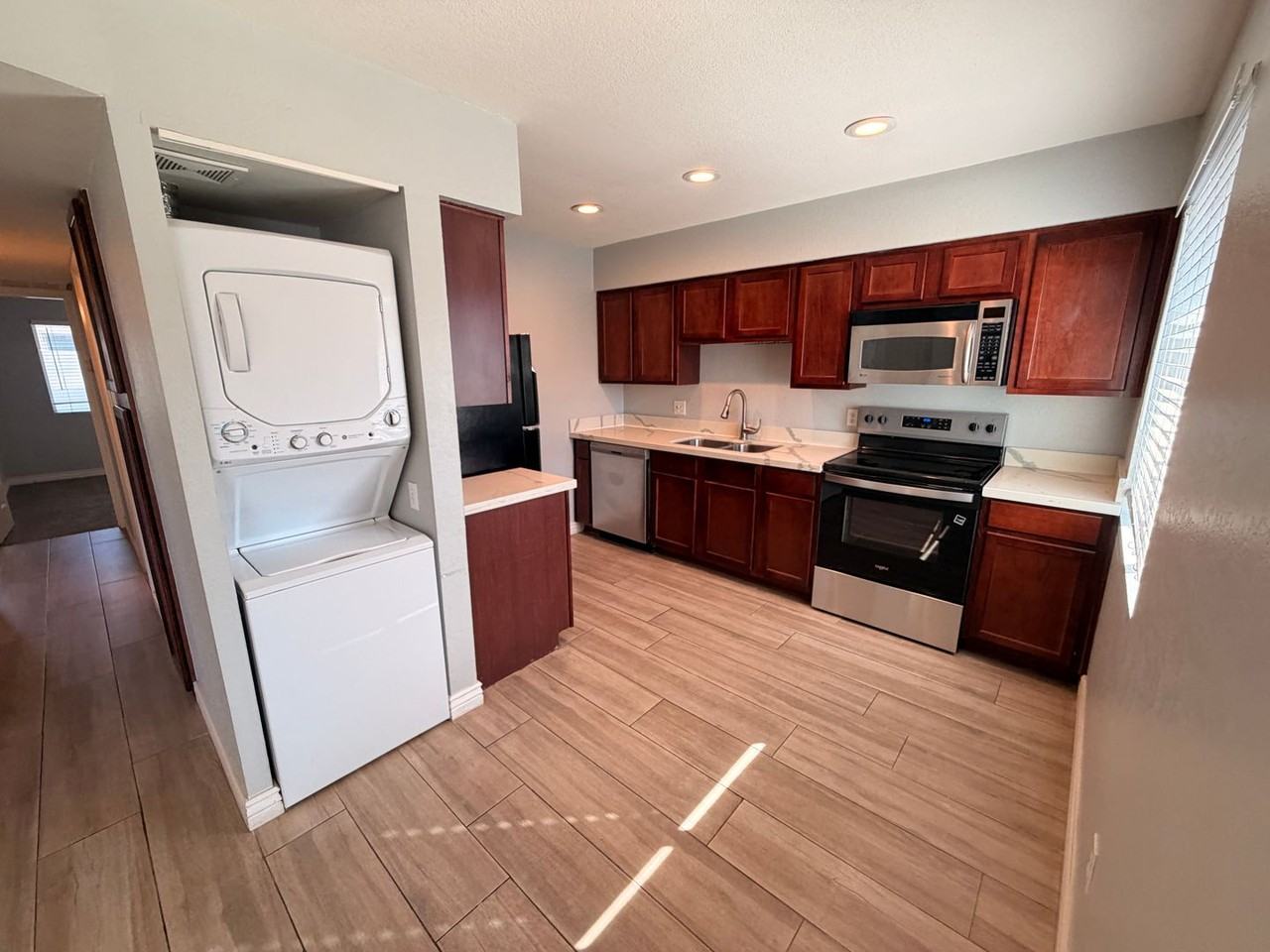 3402 N 32nd St #113 - Photo 4 of 18