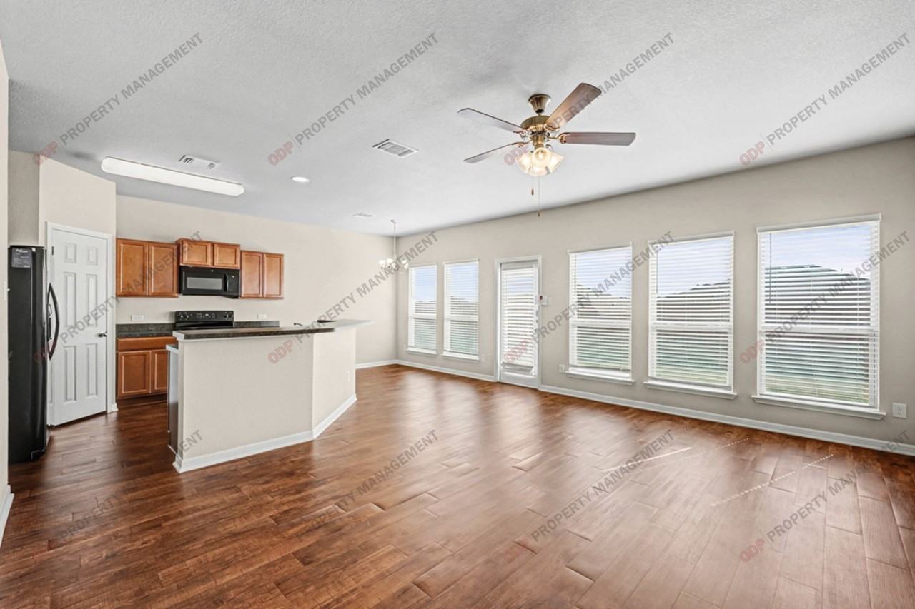 2325 Vicksburg - Photo 5 of 21