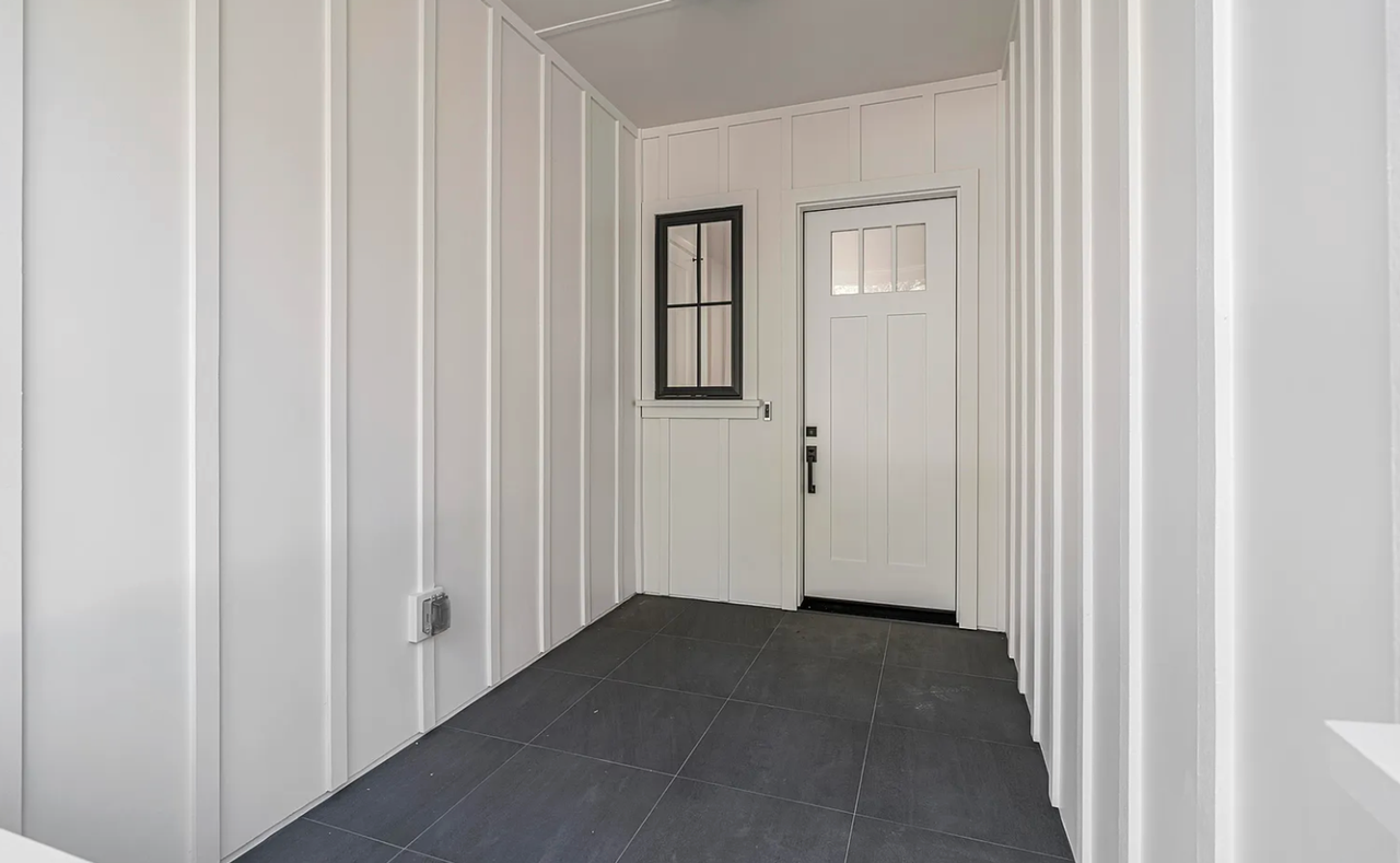 1458 Kentfield Ave - Photo 3 of 50