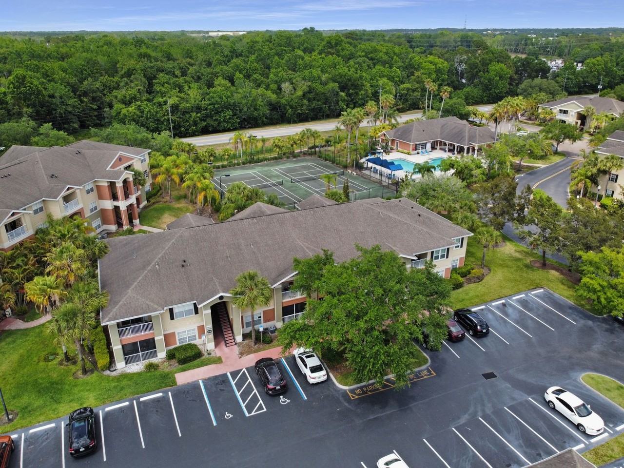 1930 Summer Club Dr - Photo 2 of 20