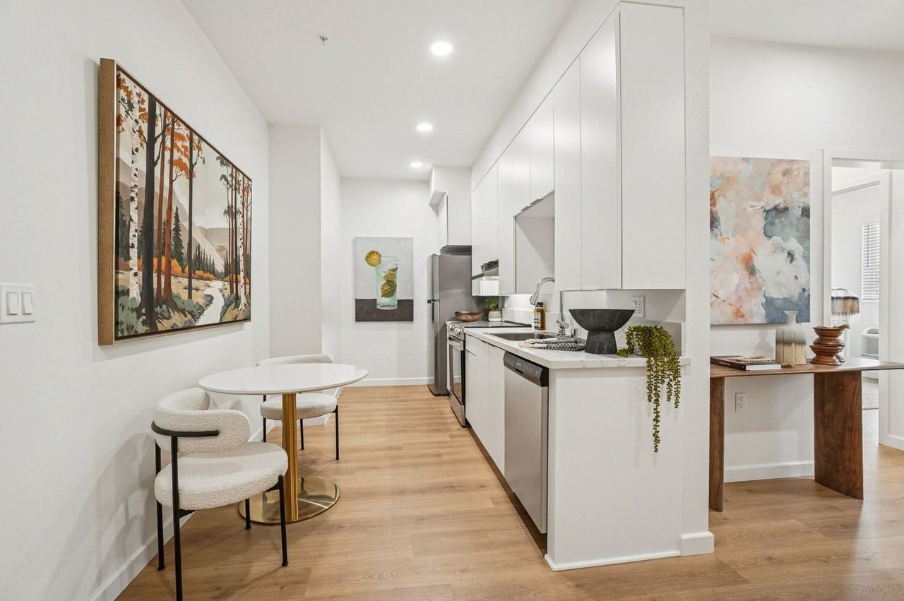 8733 Reading Ave - The Stride - Photo 3 of 50