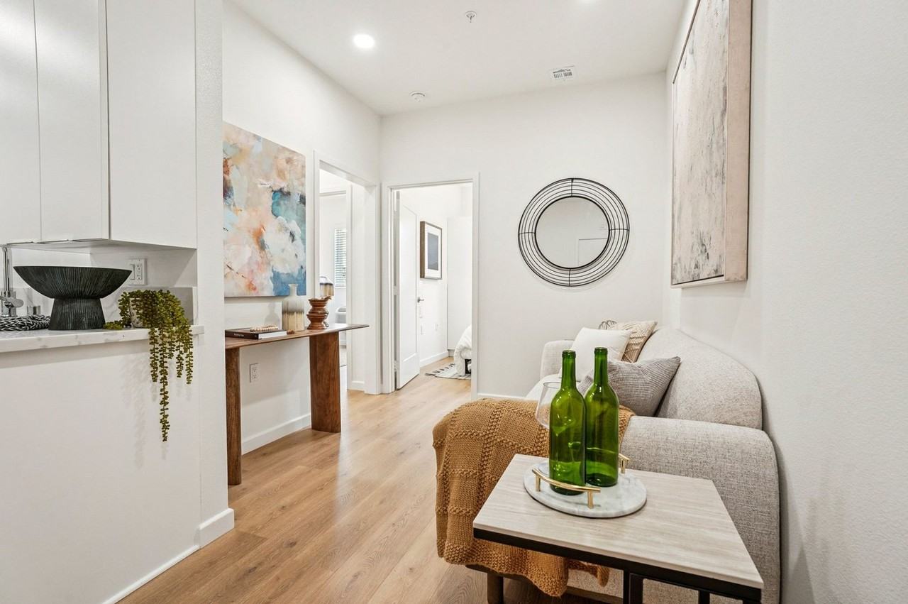 8733 Reading Ave - The Stride - Photo 6 of 50