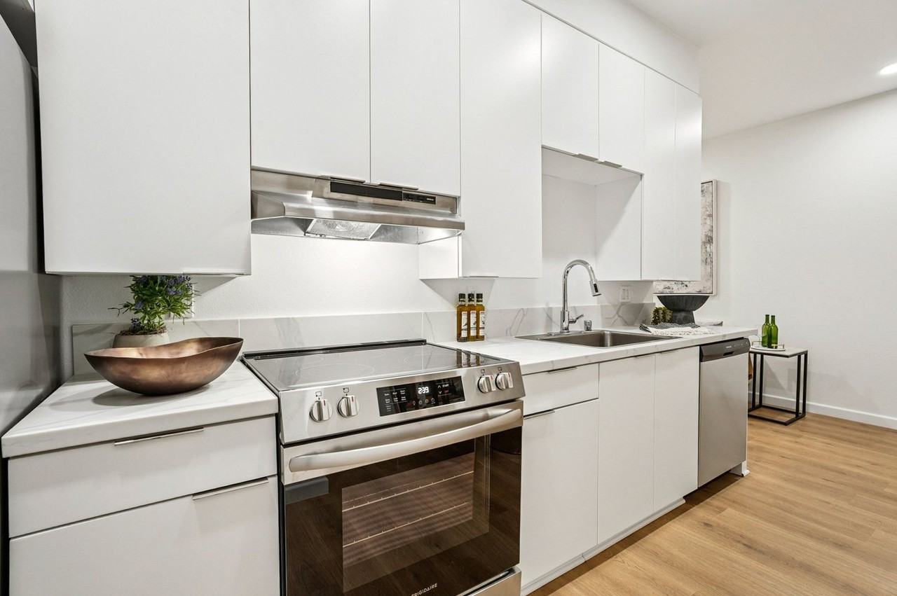8733 Reading Ave - The Stride - Photo 3 of 50