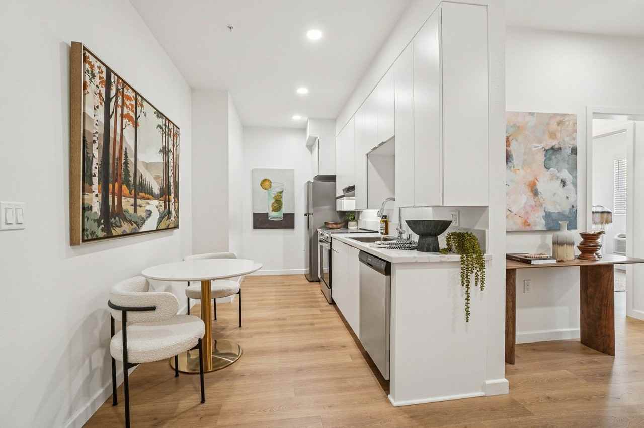 8733 Reading Ave - The Stride - Photo 5 of 50