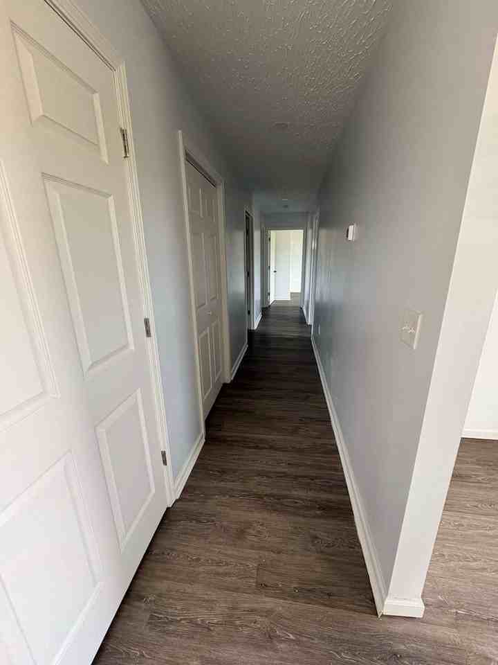 145 J Hunt Rd - Photo 5 of 10