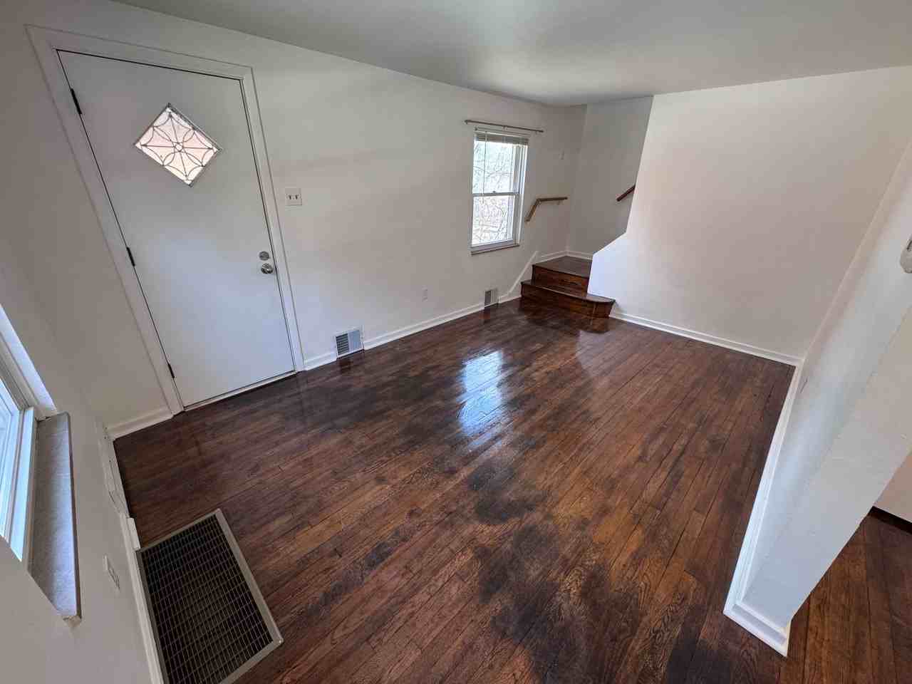 1017 Orchard Ct - Photo 7 of 27