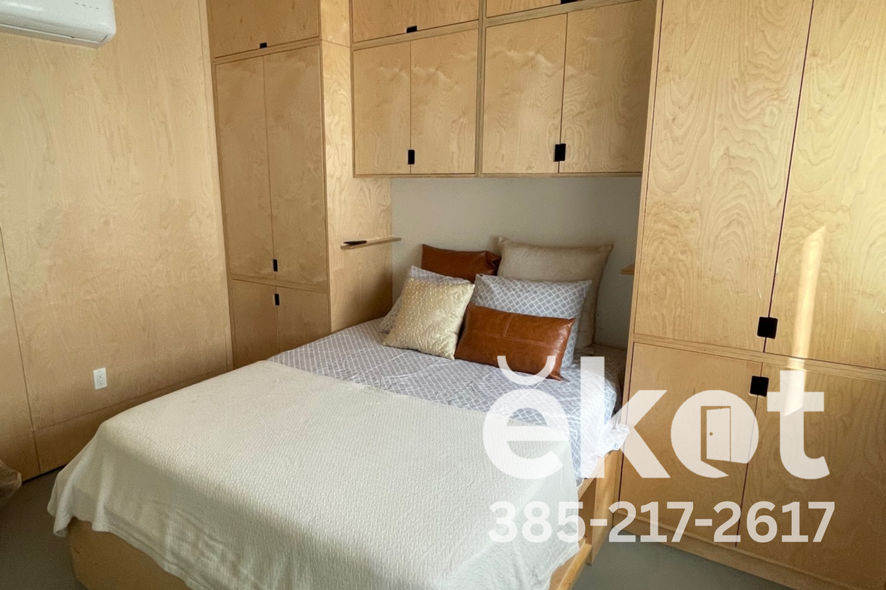 613 S Emery St - Photo 5 of 15