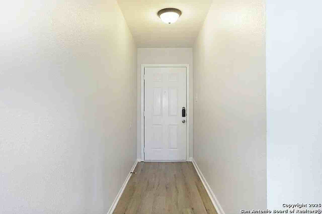 5146 Tom Stafford Dr - Photo 5 of 23