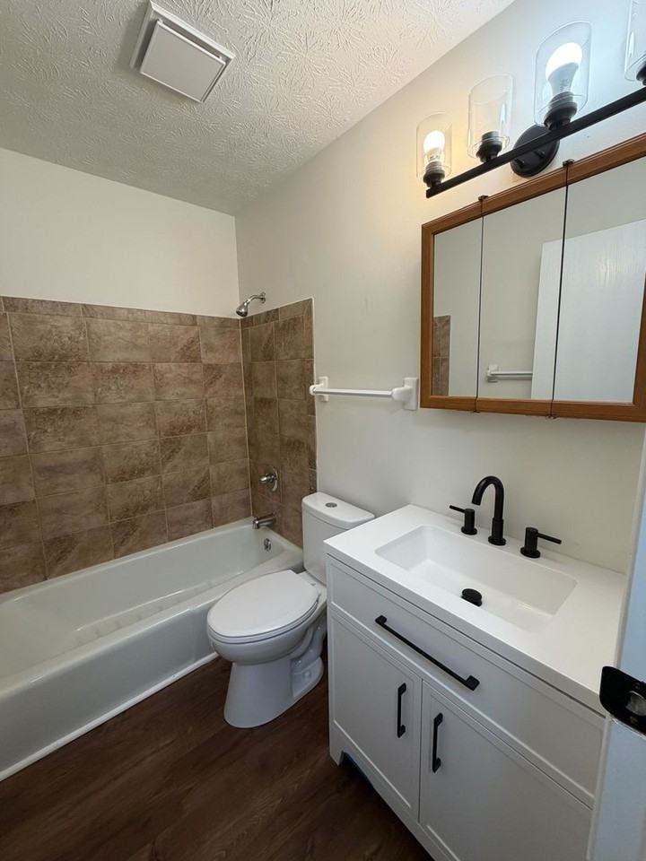 64 W Neff Ave - Photo 6 of 10