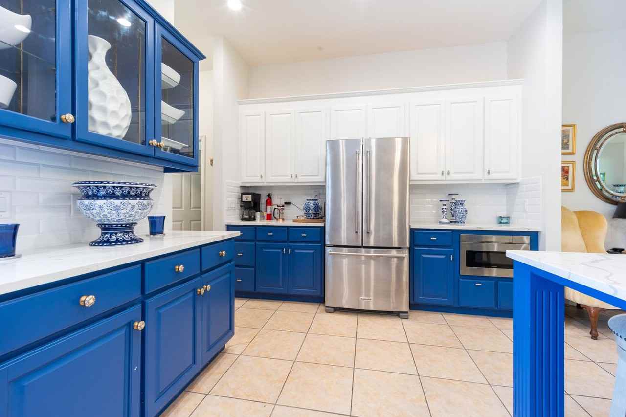 6677 Nw 31st Cir - Photo 4 of 41