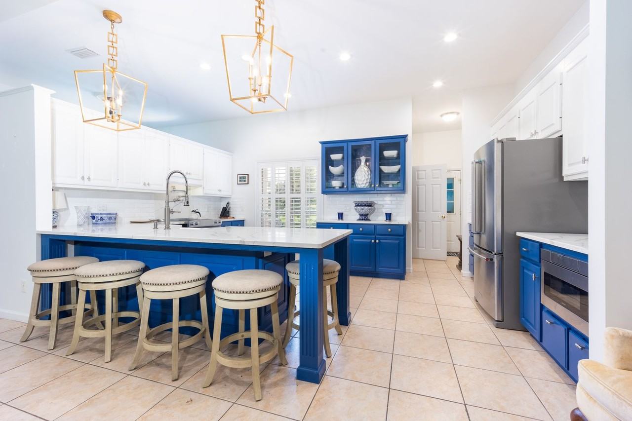 6677 Nw 31st Cir - Photo 6 of 41