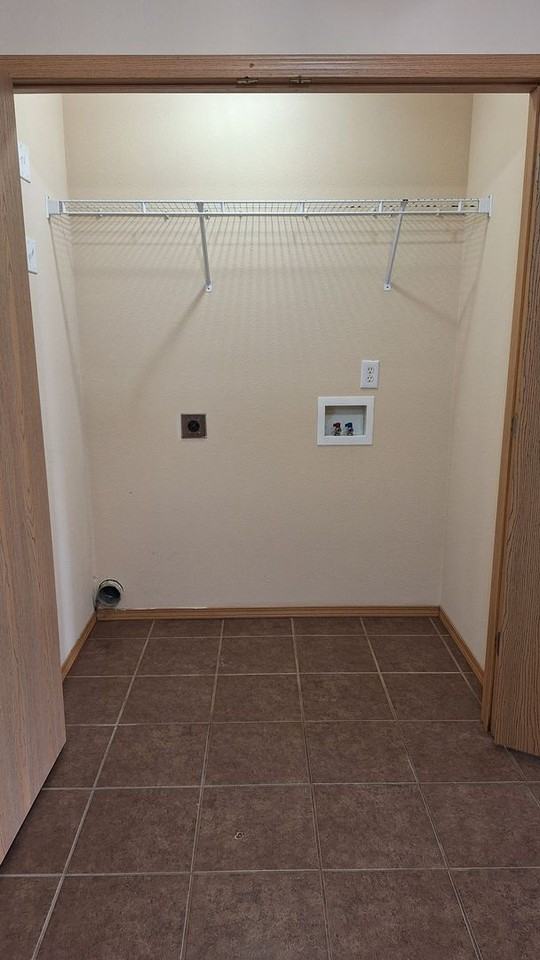 Collins Point 2 bedroom Apartment Home Ozark, MO - Photo 7 of 11