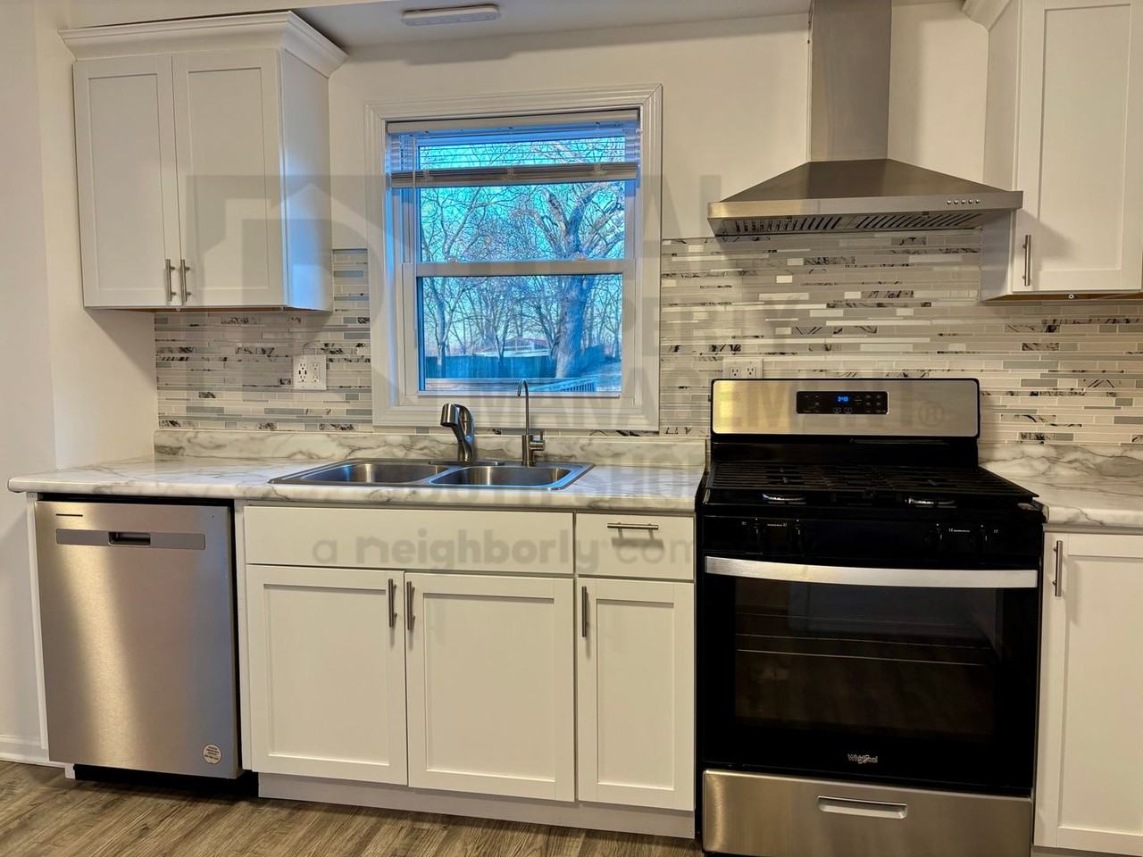 2104 E 73rd Ave - Photo 3 of 16