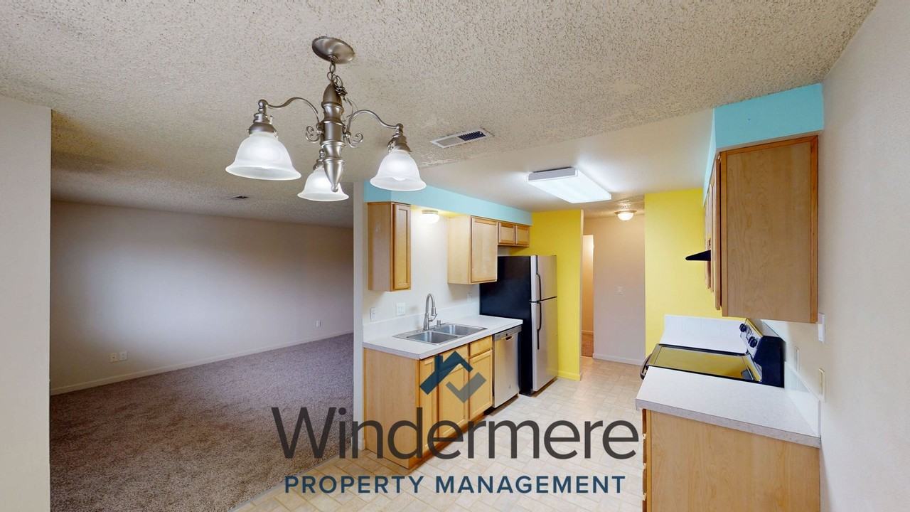 1910 J St #202 - Photo 2 of 8