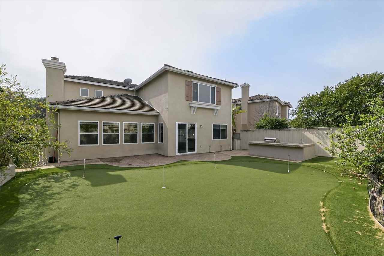 11677 Swan Lake Dr - Photo 2 of 34