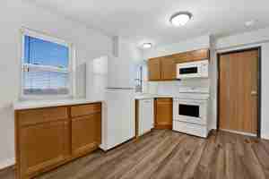 featured image of 4747 W 19th St