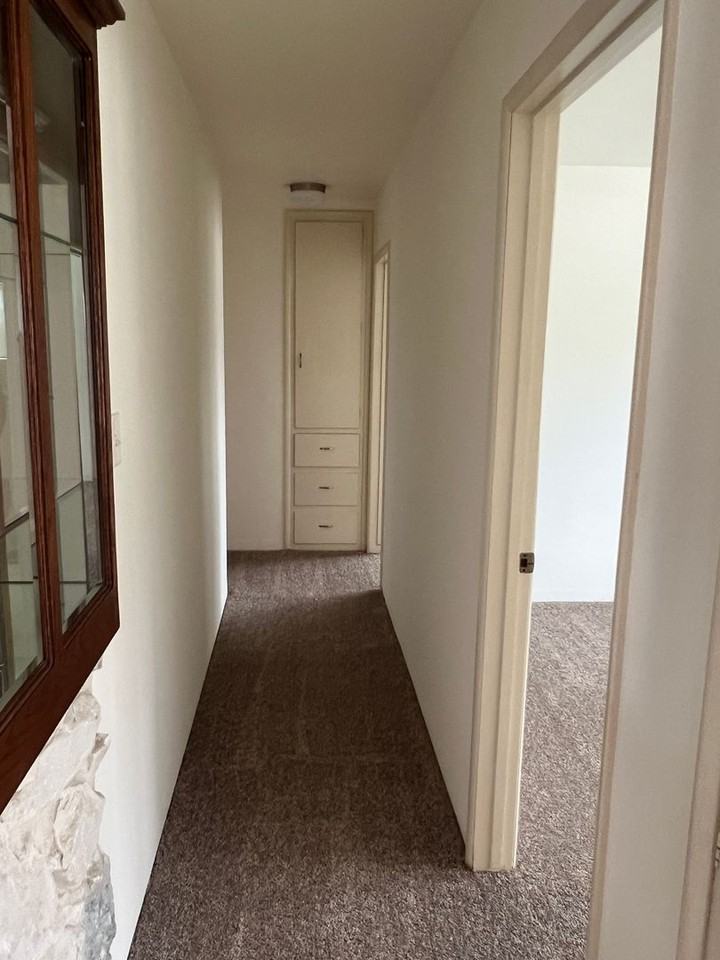 2277 Elizabeth Dr - Photo 7 of 19