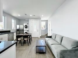 featured image of 2641 S Budlong Ave