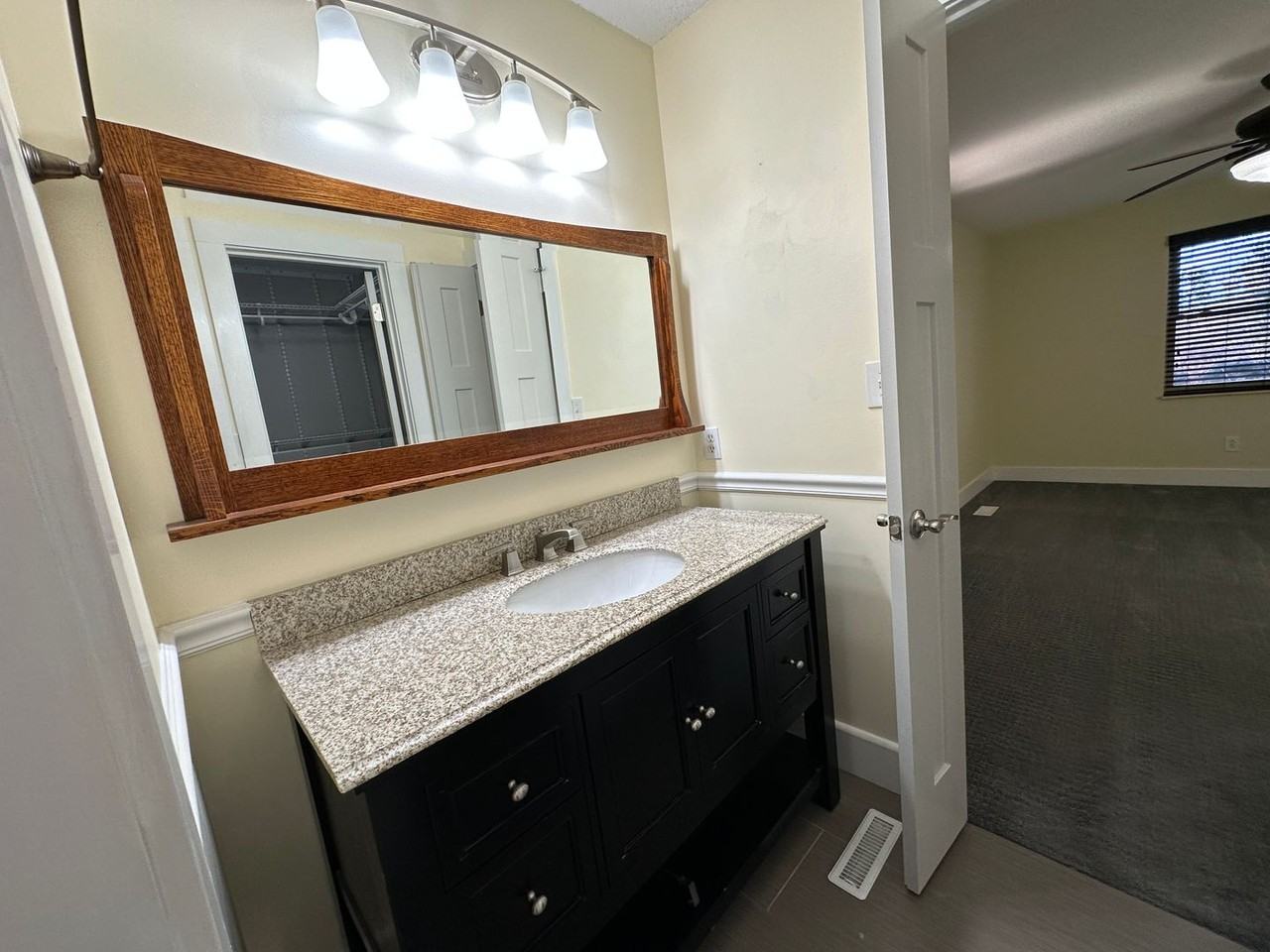 303 Highstone Ln - Photo 6 of 18