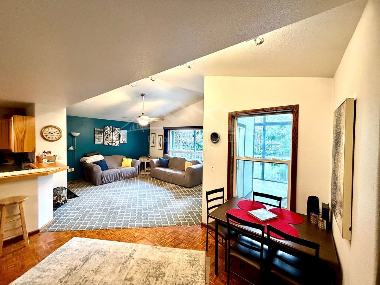 70051 Stage Rd - Photo 6 of 24