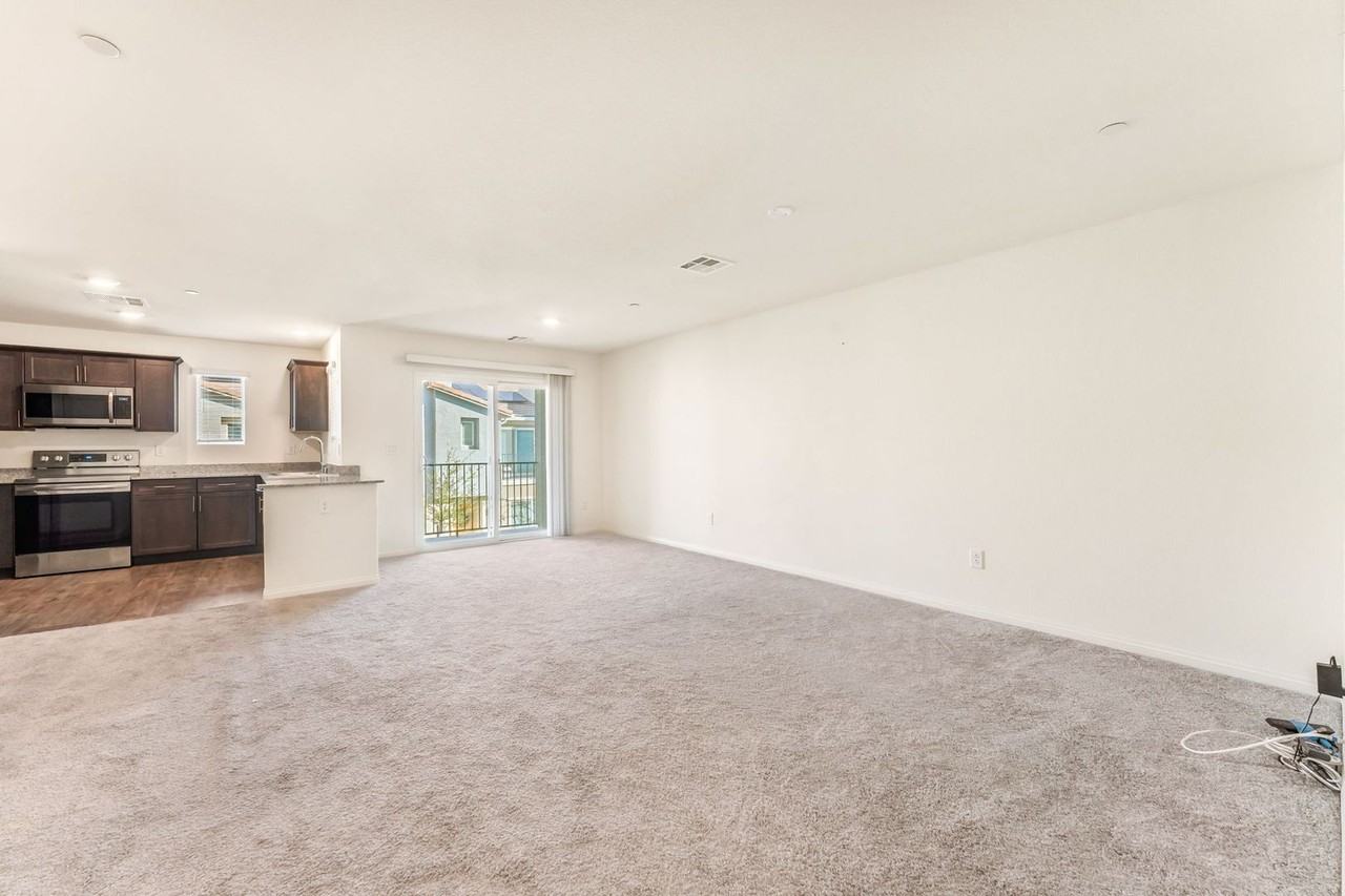 6820 Alpine White Ct - Photo 6 of 21