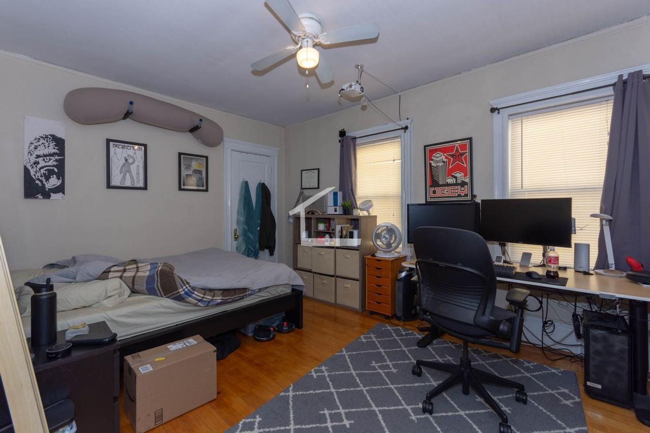 42 Atkins St - Photo 4 of 12