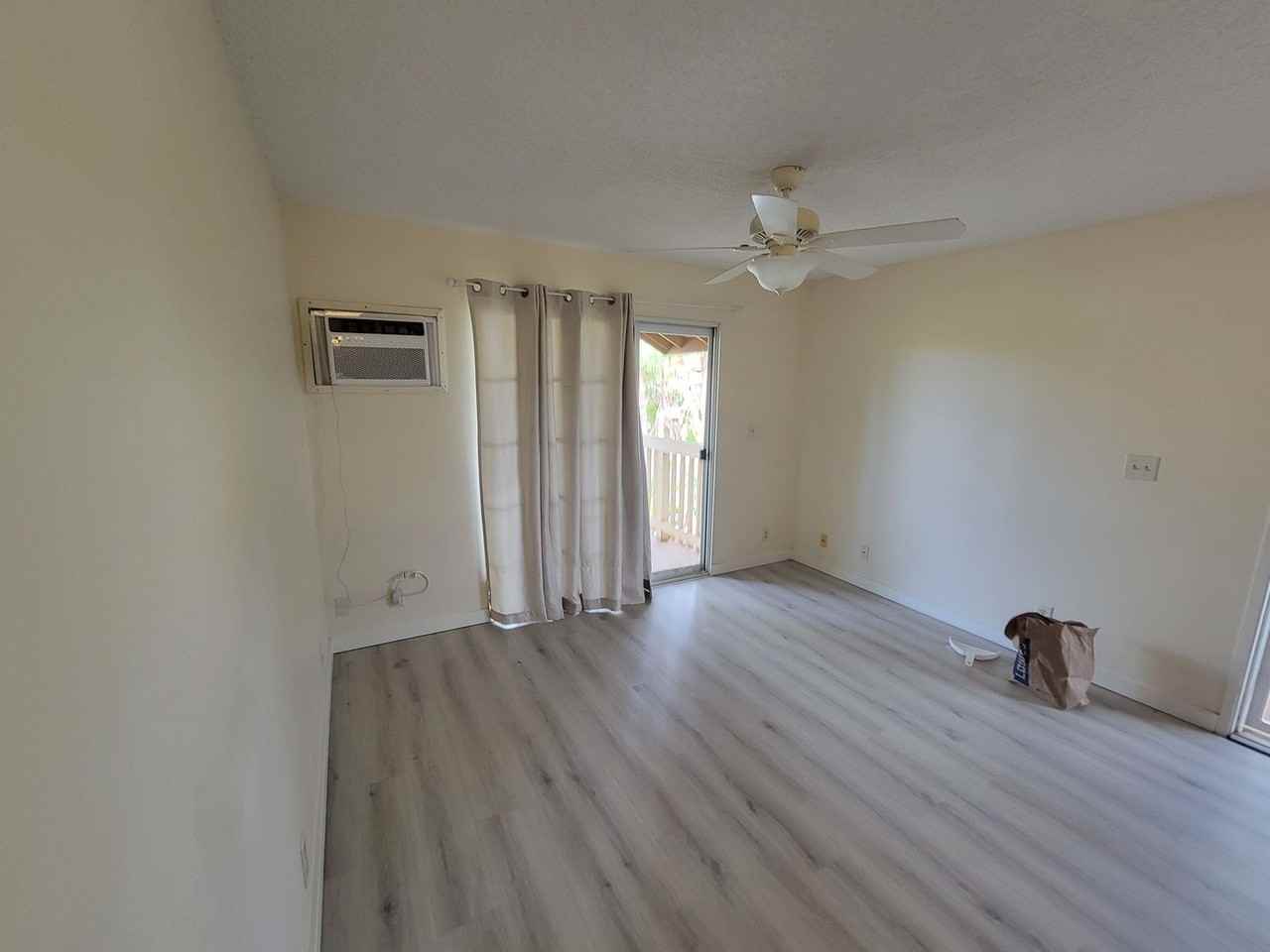 140 Uwapo Rd #39-202 - Photo 2 of 12