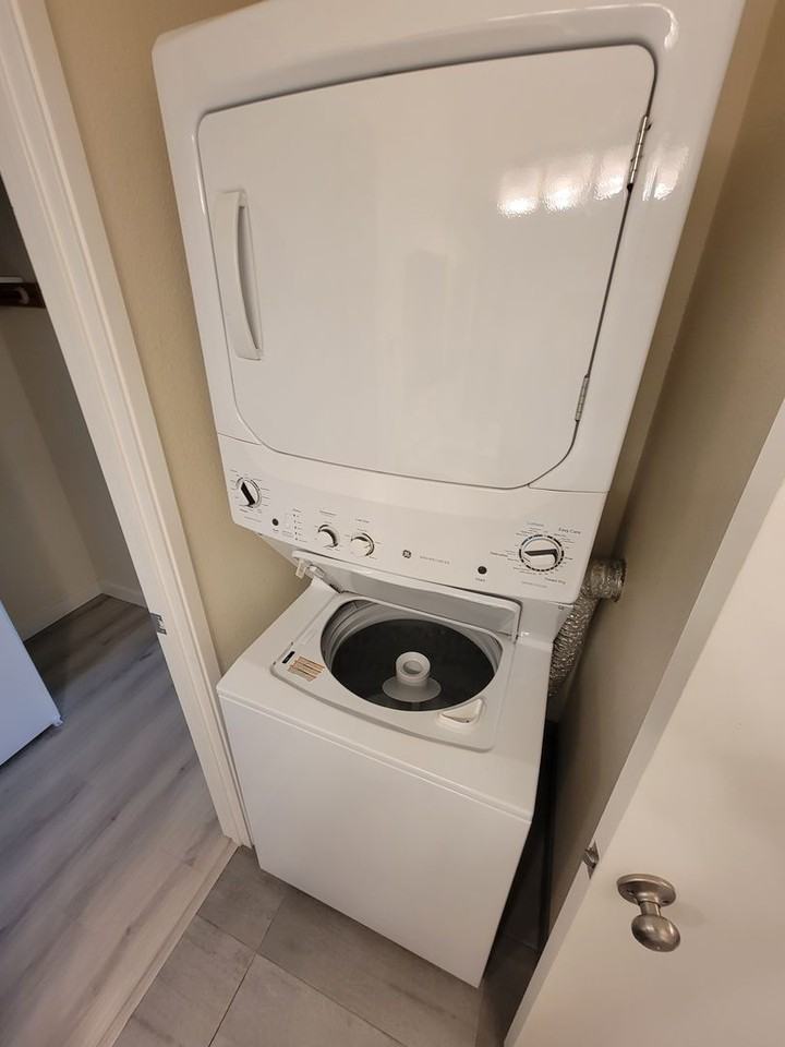 140 Uwapo Rd #39-202 - Photo 4 of 12