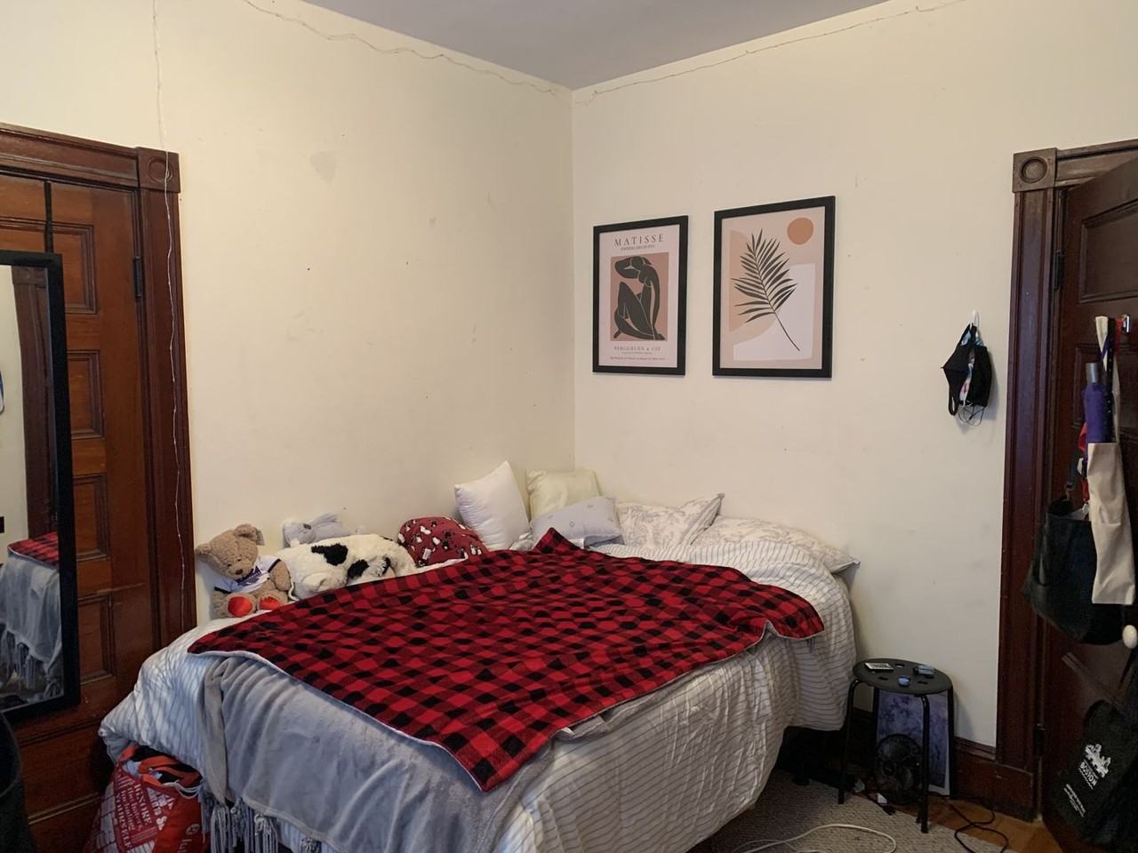 164 Saint Alphonsus St - Photo 2 of 10