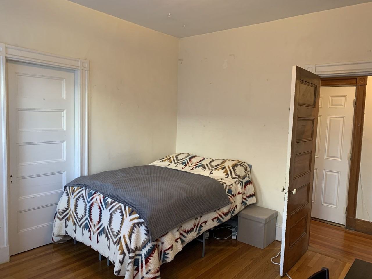 164 Saint Alphonsus St - Photo 3 of 10