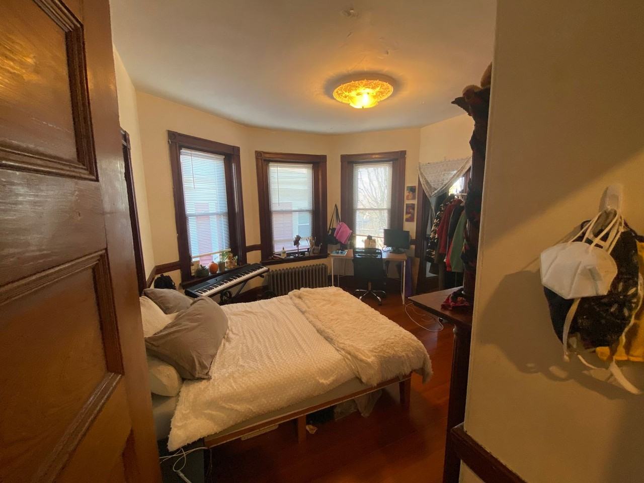 164 Saint Alphonsus St - Photo 4 of 10