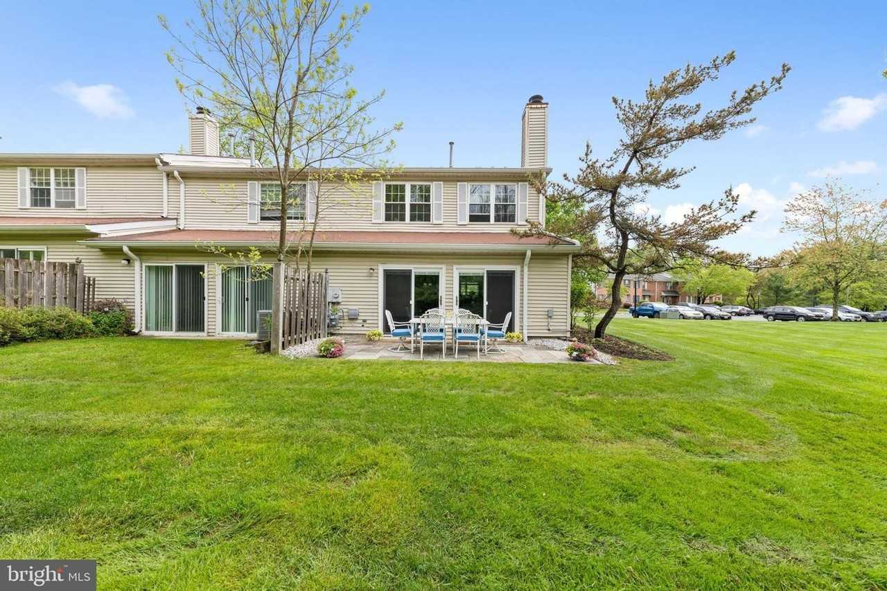 41 Quince Ct - Photo 5 of 33