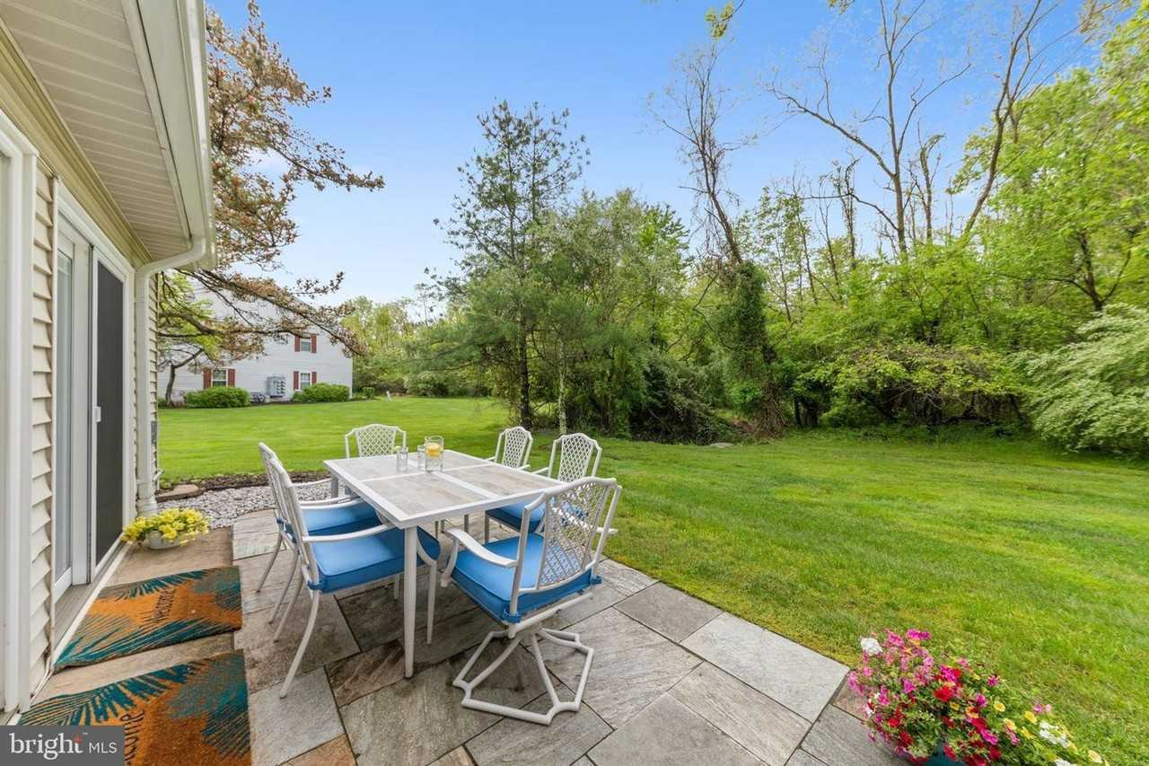 41 Quince Ct - Photo 6 of 33