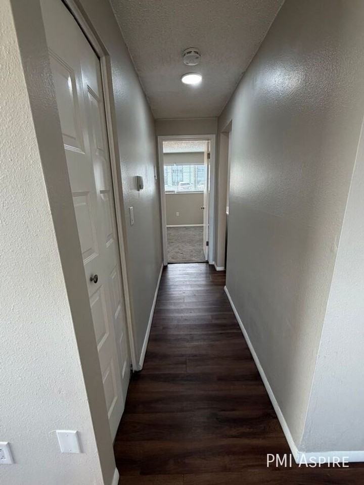 1065 Saulsbury St - Photo 7 of 12