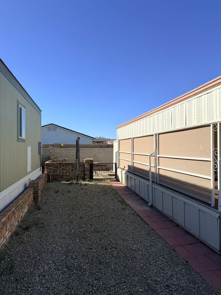 11436 S Clara Anita Dr #201 - Photo 3 of 25