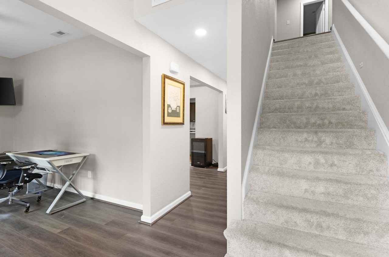 4016 Pughsville Rd - Photo 3 of 20