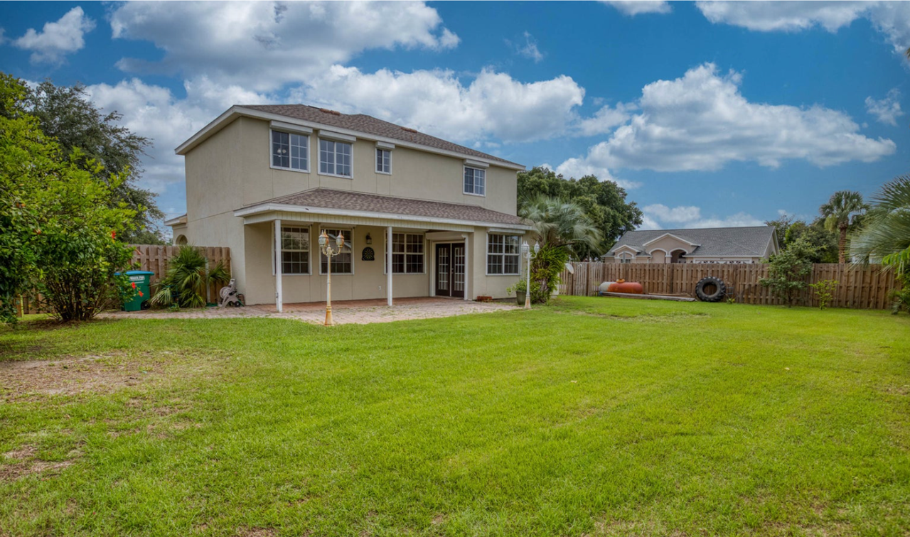 107 Summerwood Dr - Photo 2 of 24