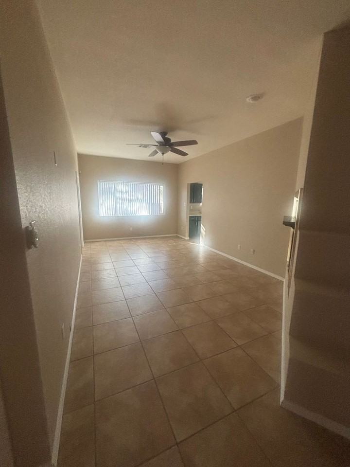 3029 Camino Real - Photo 2 of 34