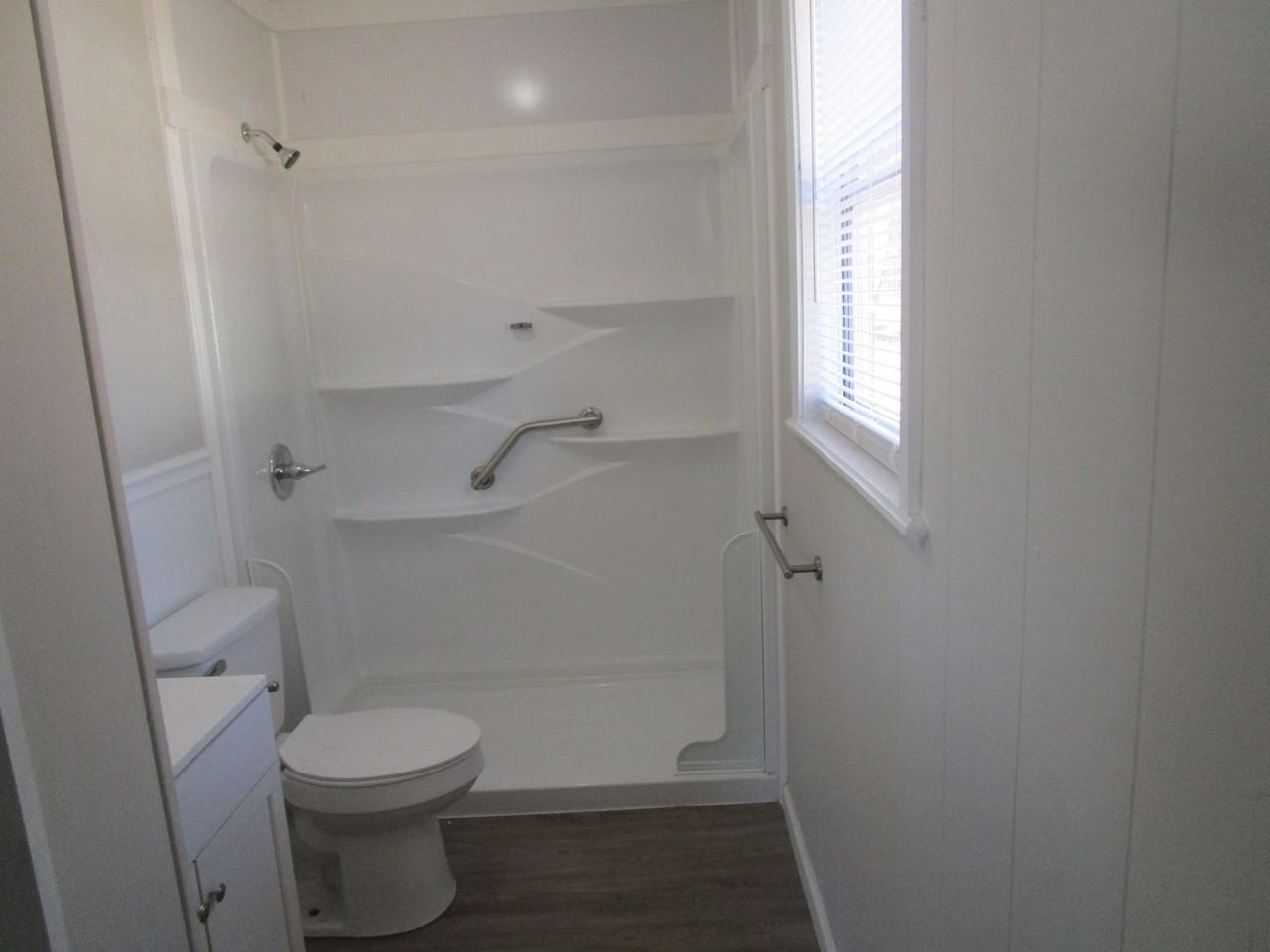 2720 Tindal Rd - Photo 5 of 9